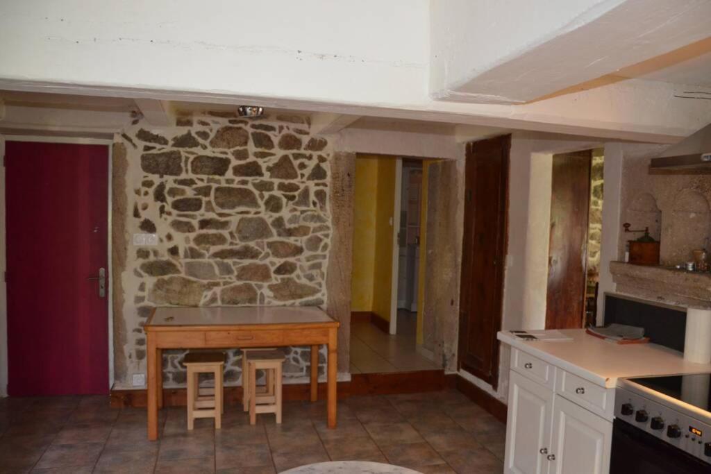 Gite De La Cheneau Rochesson Exterior photo